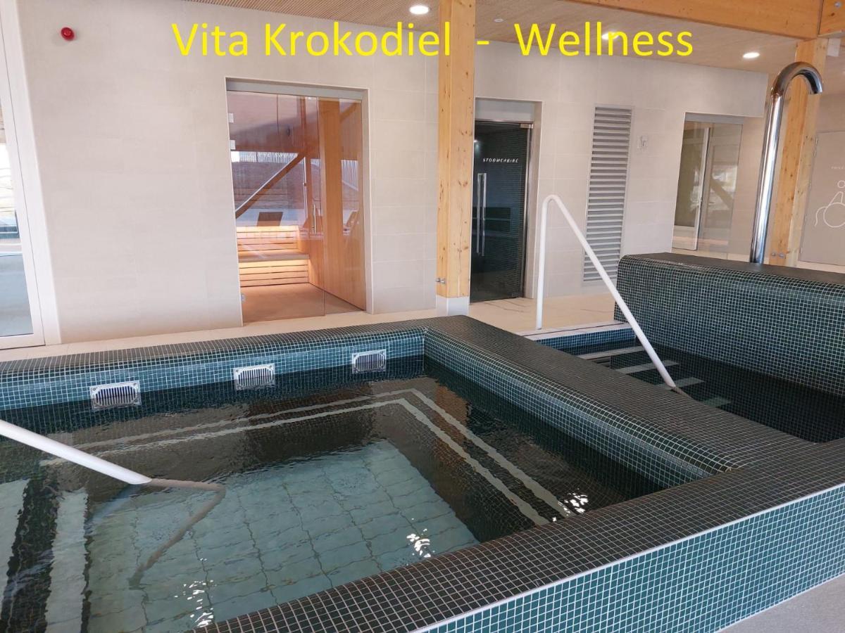 Hotel Acropolis " Op Het Sportiefste Park Van De Kust " Middelkerke Luaran gambar