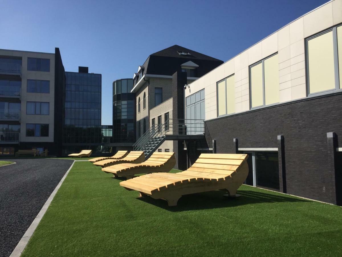 Hotel Acropolis " Op Het Sportiefste Park Van De Kust " Middelkerke Luaran gambar