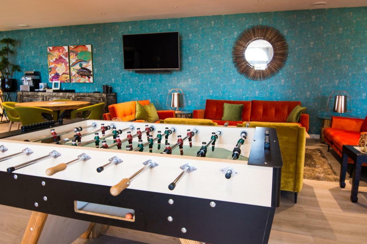 Hotel Acropolis " Op Het Sportiefste Park Van De Kust " Middelkerke Luaran gambar