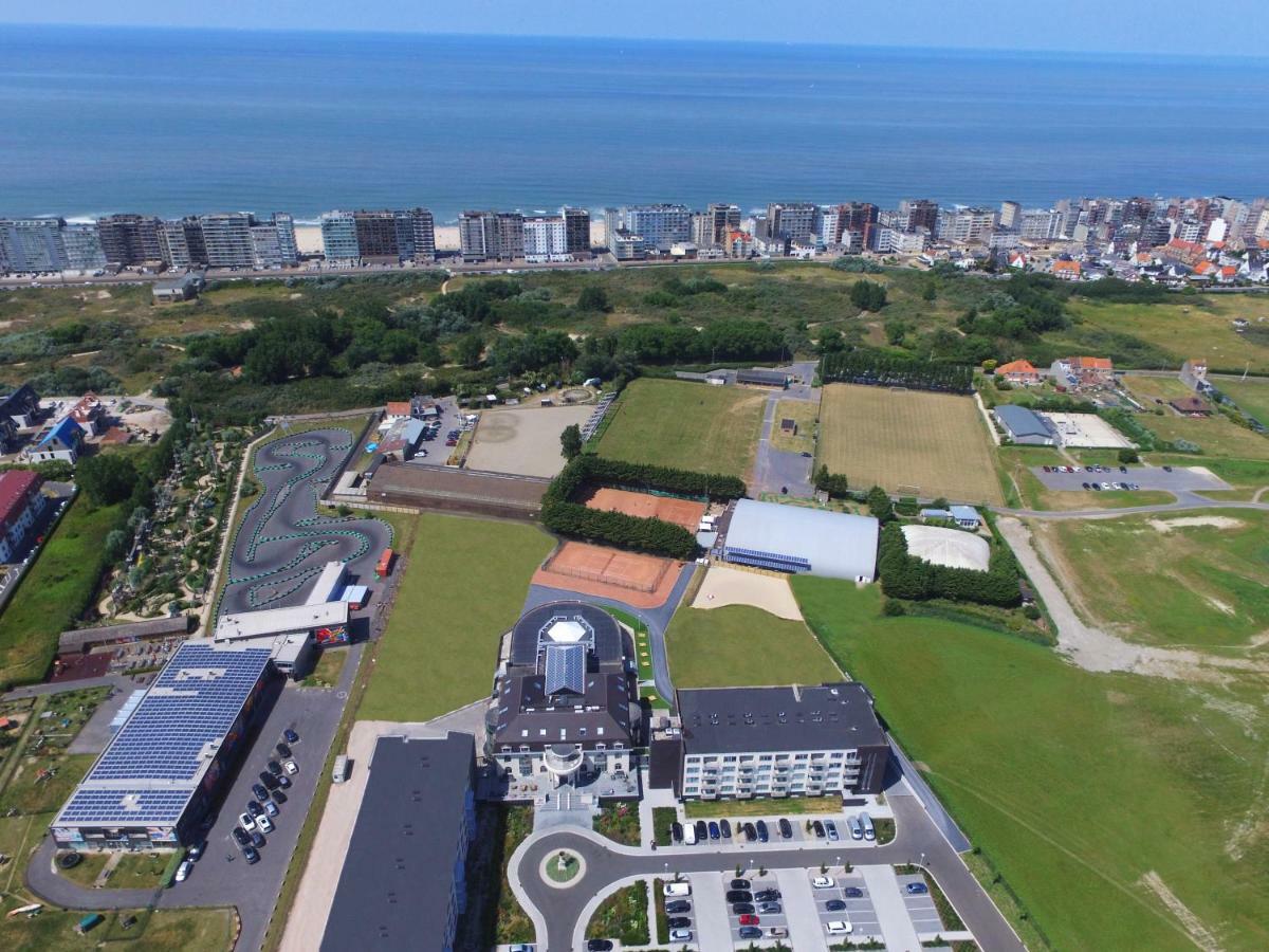 Hotel Acropolis " Op Het Sportiefste Park Van De Kust " Middelkerke Luaran gambar